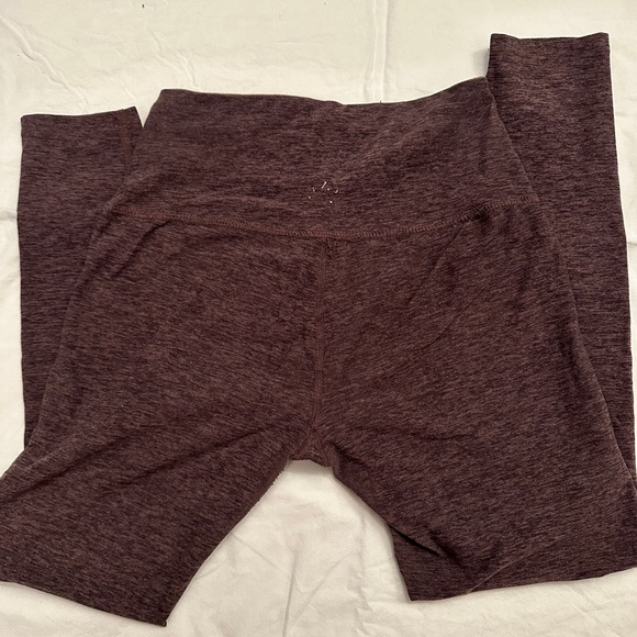 Beyond Yoga Spacedye in the Midi Leggings - Picture 1 of 3